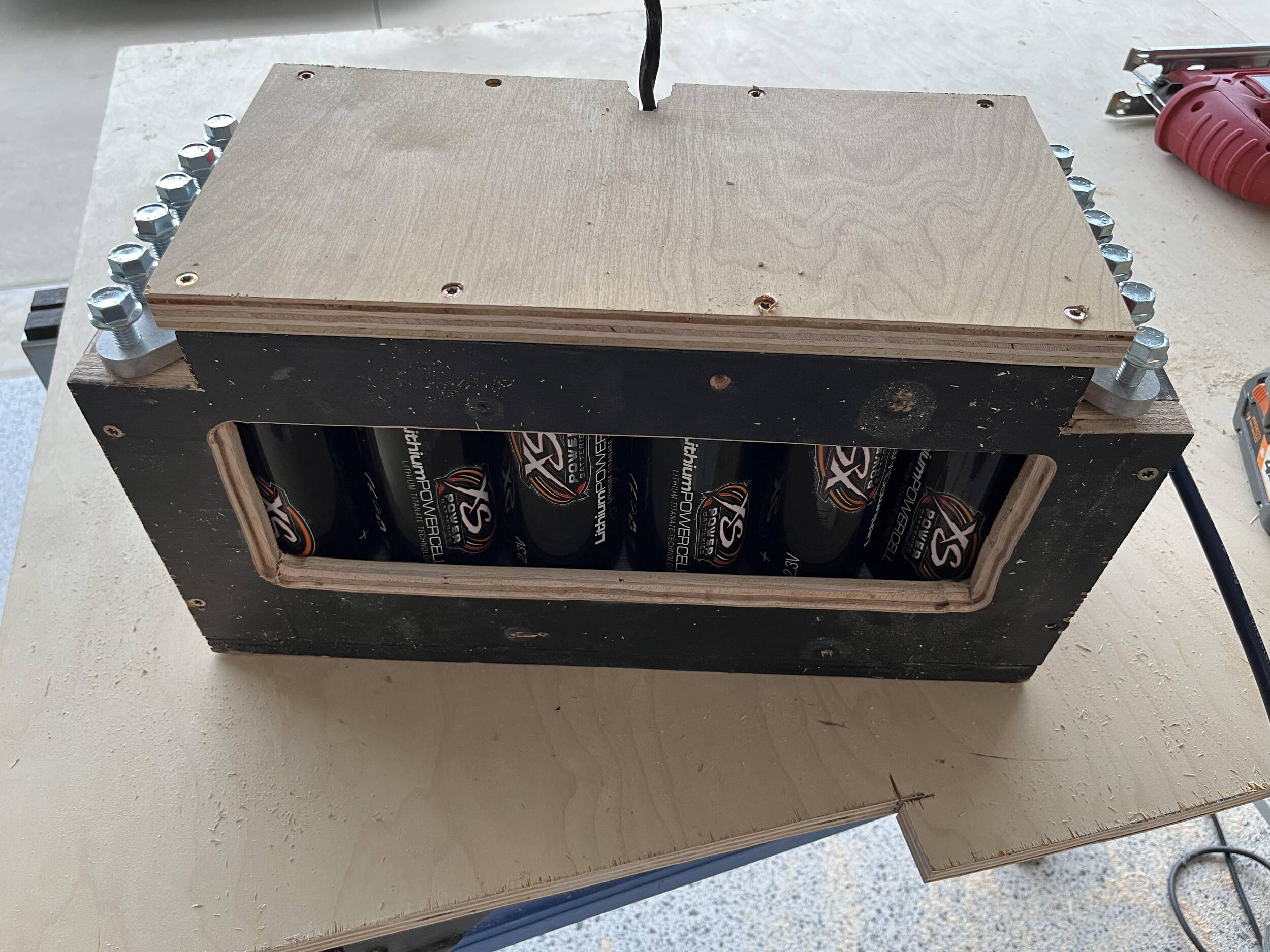 80ah box.jpg