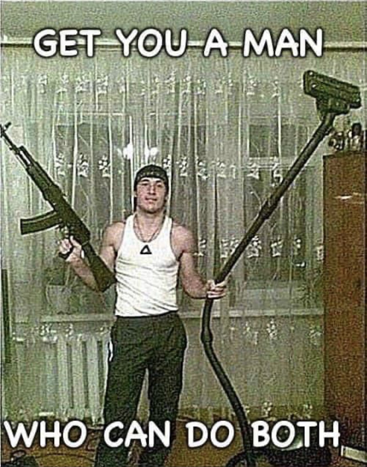 35596