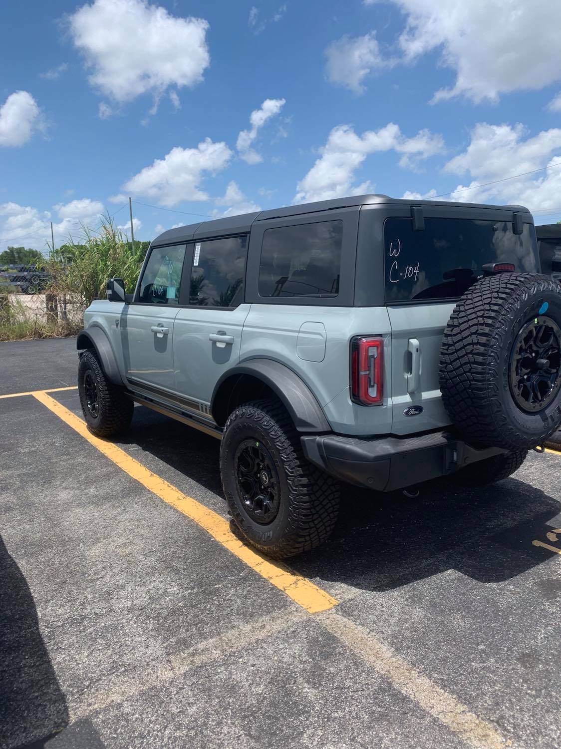 bronco3.jpg