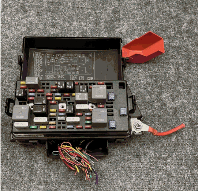 caddy fuse box 2.gif