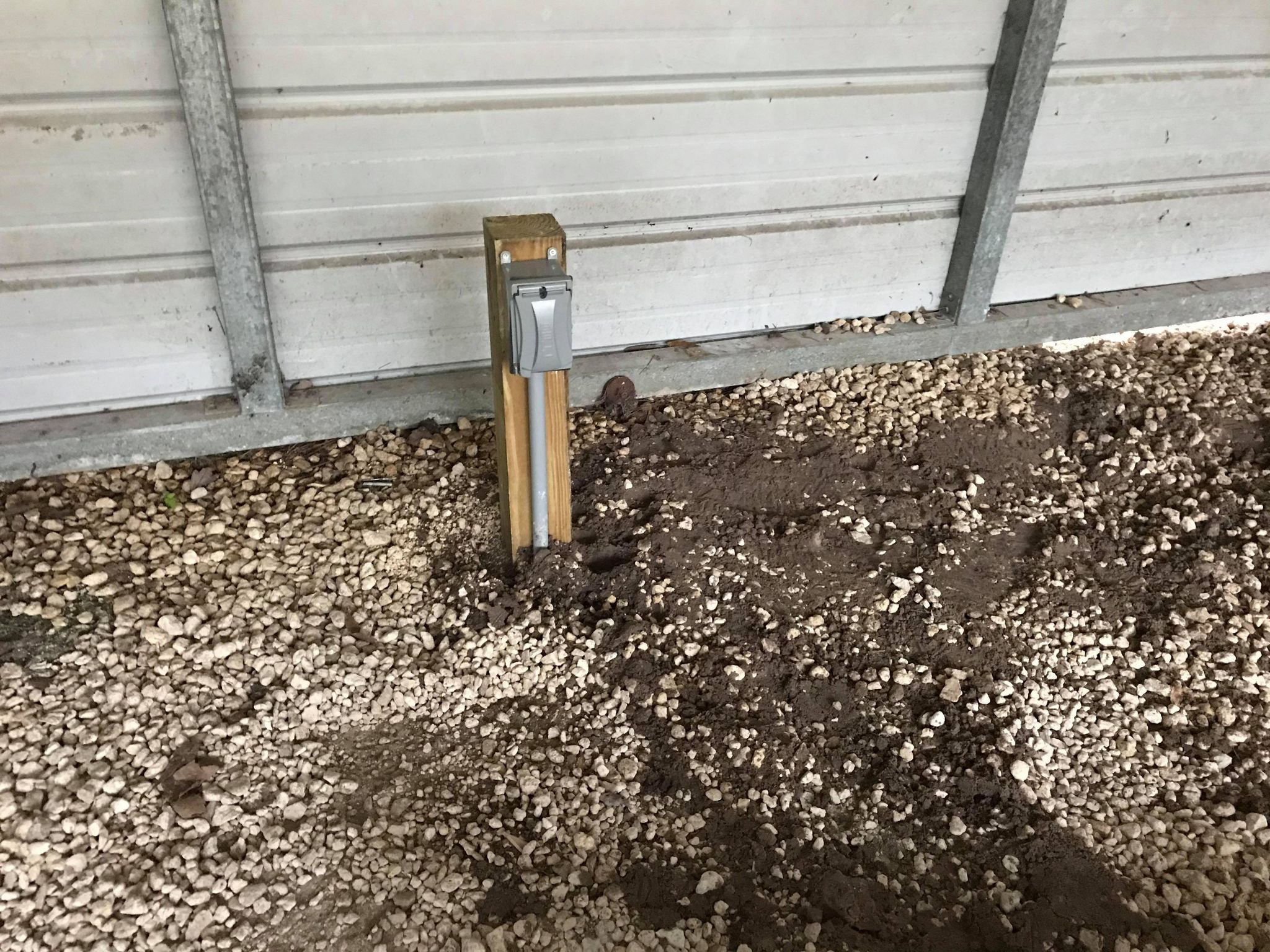car port outlet.jpg