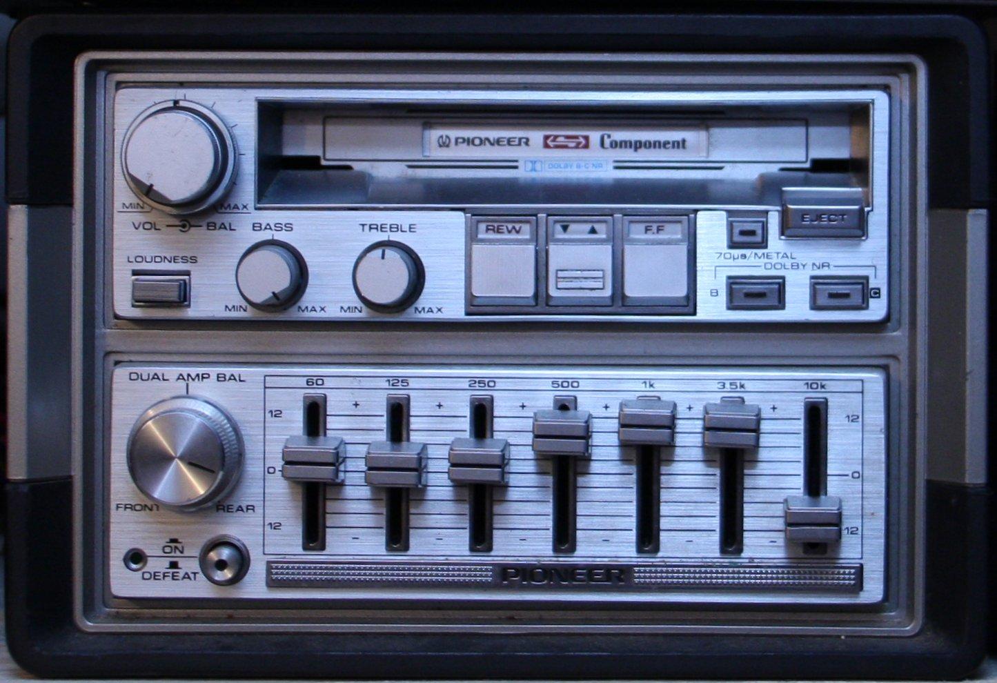 Pioneer%20KP-818G,%20CD-5.jpg