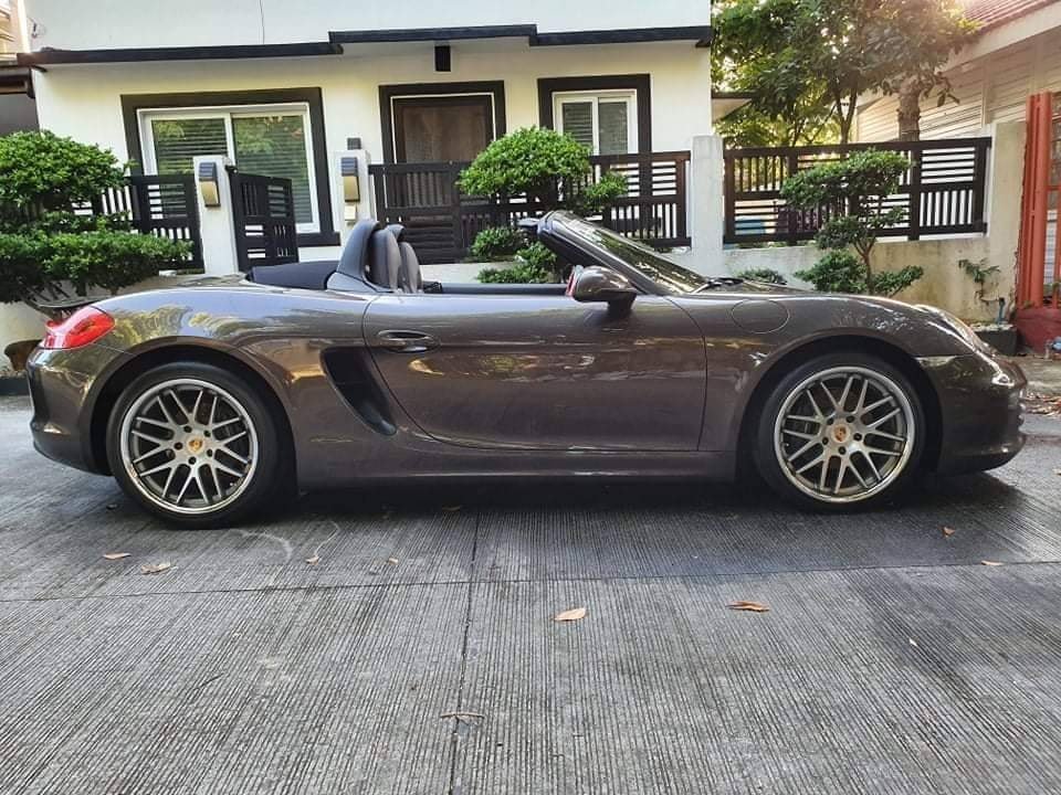 Porsche Boxster.jpg