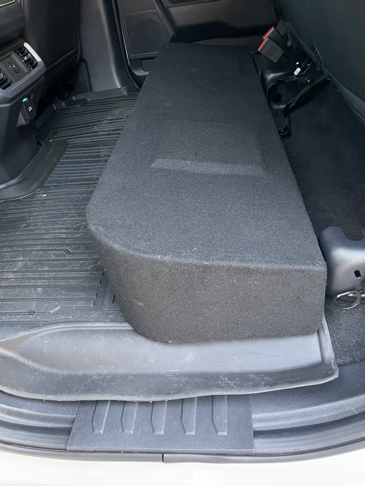 Trunk Car seat Car door Carbon fibers Toyota
