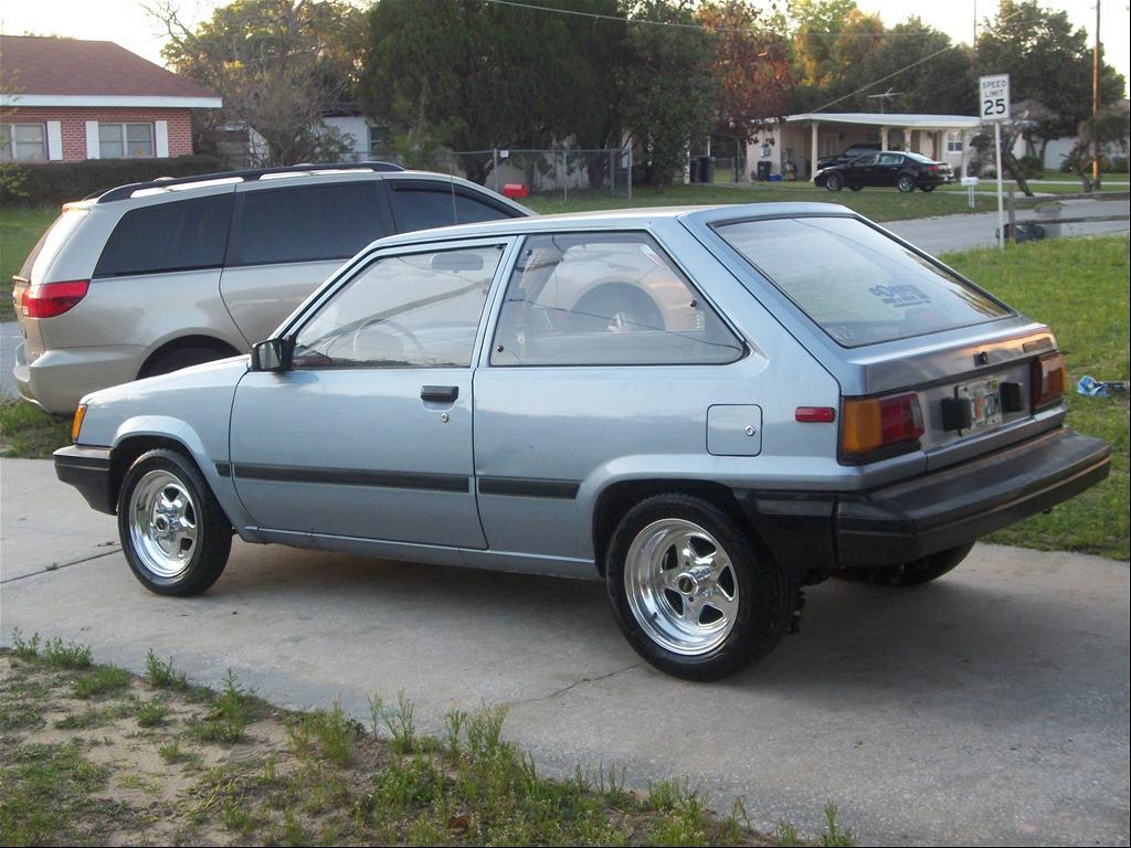 toyota-tercel-1986-1.jpg