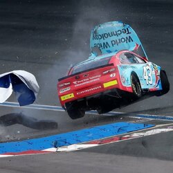 nascar_BoULH5RHMaF.jpg