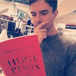 tophergrace_Bn9JKy8HbVf.jpg
