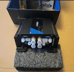 SD 800.4  Rca Side.png