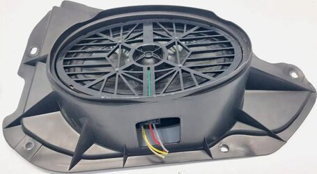 Rear Left speaker (JBL).jpg