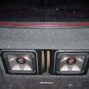 Subwoofer box