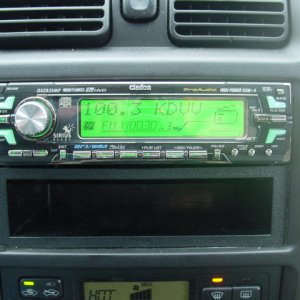 Clarion DXZ835MP