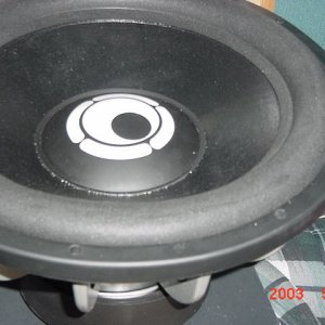 MVC-008S