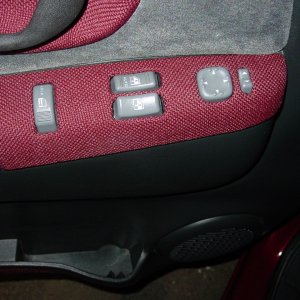 11driversdoorpaneltweedcloseup02