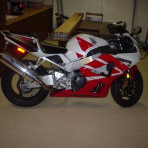 my 929