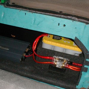 Battery/Fuseholder View