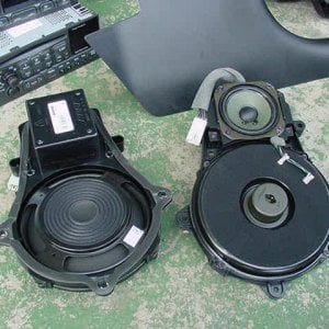 Bose speakers out of the vette