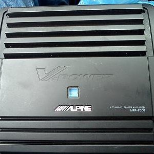 1 MRP-F300 bridged for tweeters