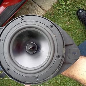 First set of temporary components Dayton Audio RS100-4