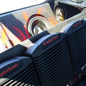 Old School Car Stereo Stealth Motorised Install 1995
