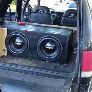 4 ft3 box /w/ 6" extension... 28 hz