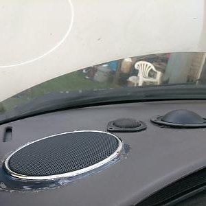 2000 Town and Country Volvo Dynadio setup