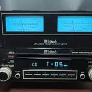 McIntosh MX406 + MPM4000 Meter.jpg