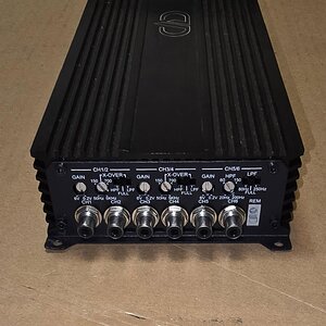 DD Audio D6500.6 front 1 skpkr con .jpg
