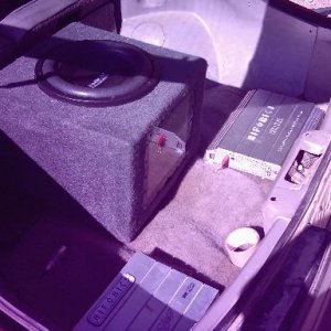 left side pic of amps