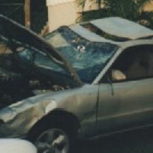 Mazda_MX-6_wrecked