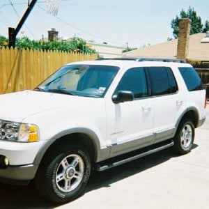 2002 Explorer XLT White