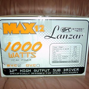 Lanzar MAX12