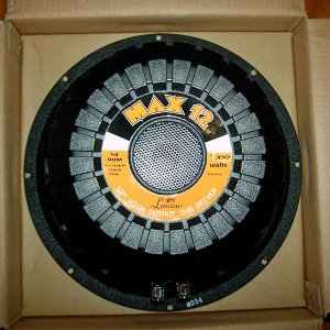 Lanzar MAX12