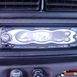 Clarion DXZ945MP