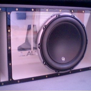 JL 12W6v2 & Enclosure