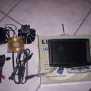 Lilliput 7.5" VGA/Touchscreen