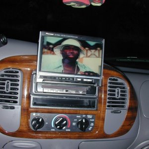 car tv
