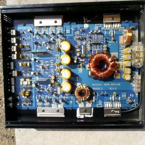 Autotek AMX 50.2 Guts