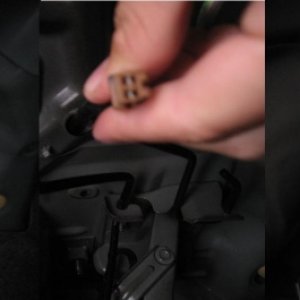 Stock altima speaker connection