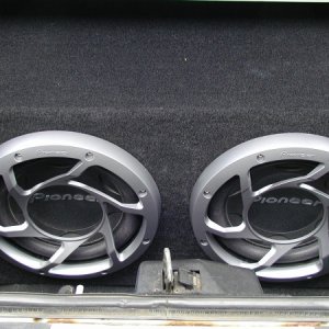 New grill'es to protect my subs;)