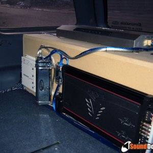 AC 6XS, Kicker ZX650.4