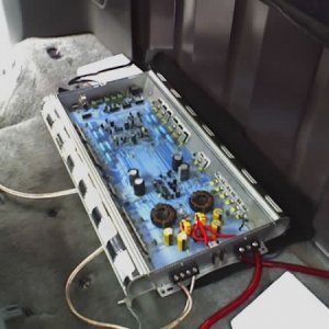 Lanzar 2400 Watts