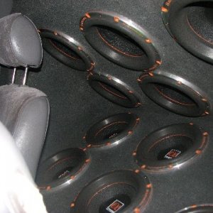 12 10" alphasonik subs in 1993 escort