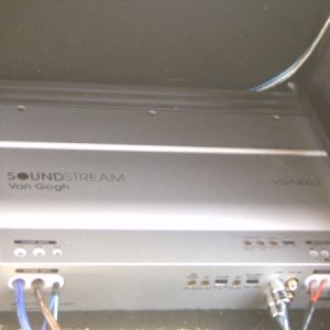 soundstream vga400.2