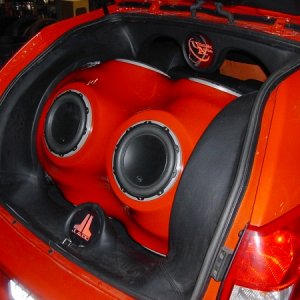 spinning speaker enclosure