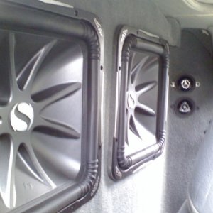 Two 15" L7s in a wall