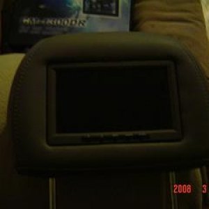 headresttv1