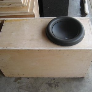 JL 12W7 In custom box