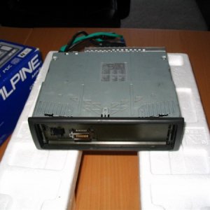 9835002Large