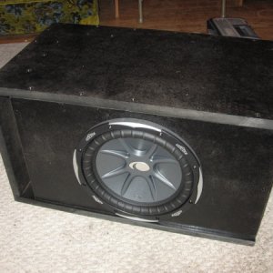 Kicker CVX 1.5ft3-35HZ Custom Box