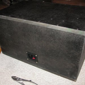 Kicker CVX 1.5ft3-35HZ Custom Box
